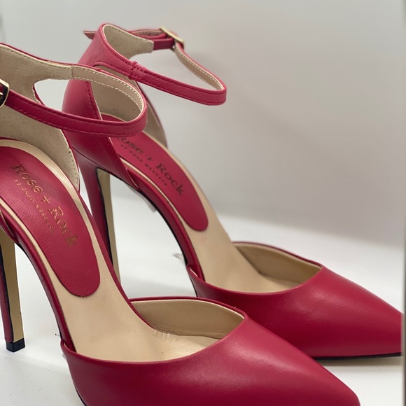 Women heels from my own shoes collection - Picture 3 of 4